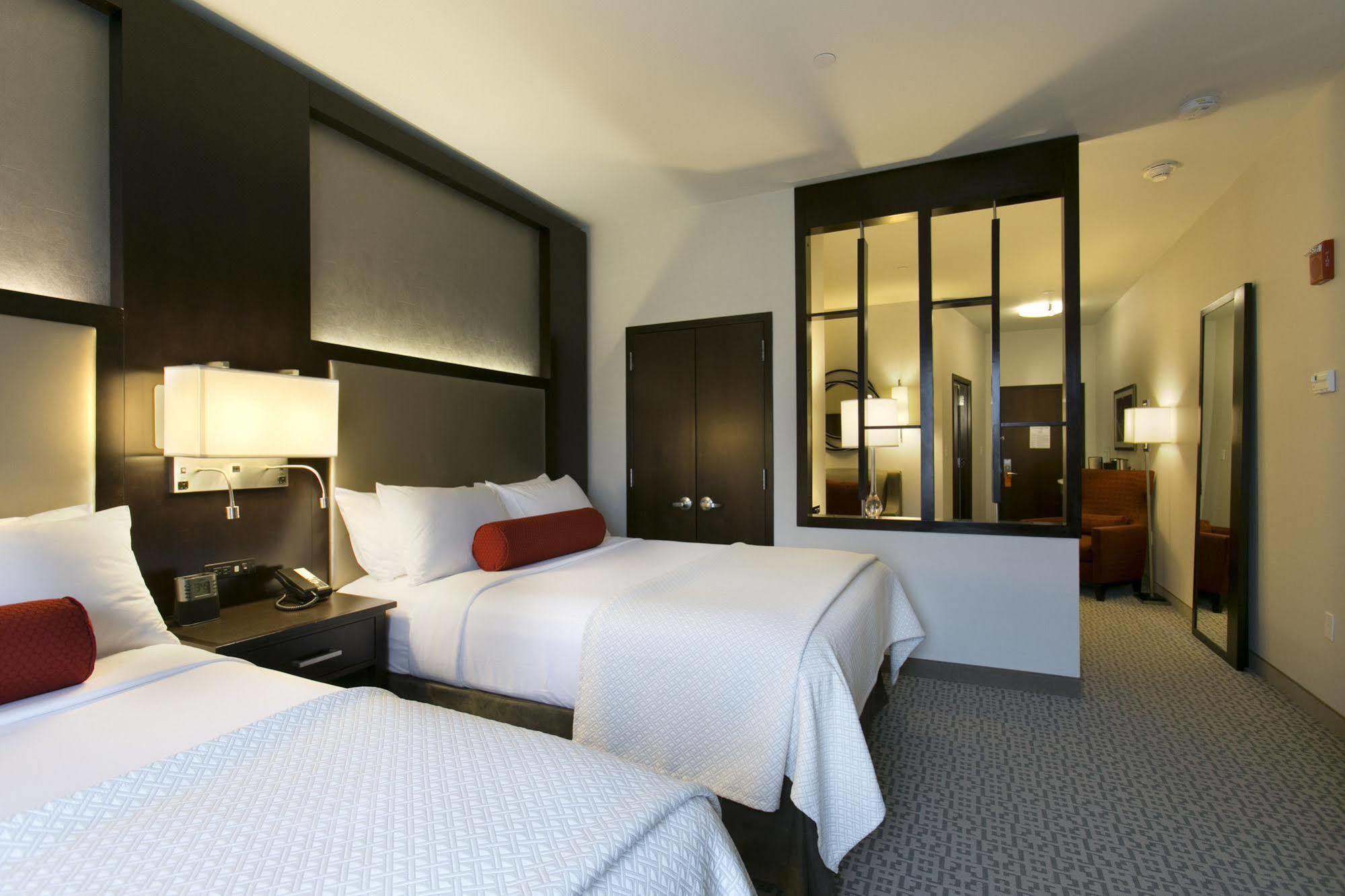 Hotel Cambria - Downtown 5*