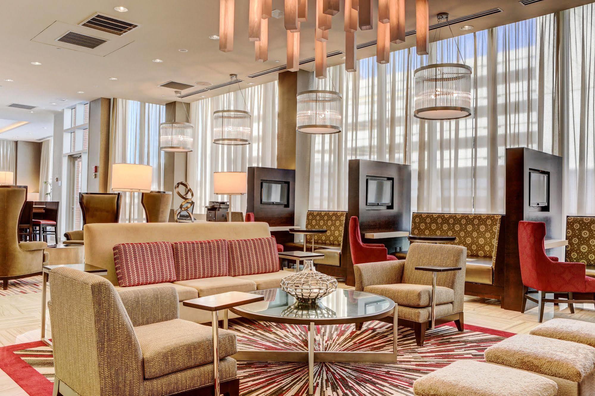 Hotel Cambria - Downtown