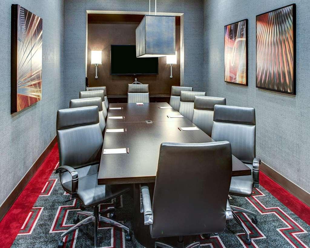 Hotel Cambria - Downtown White Plains