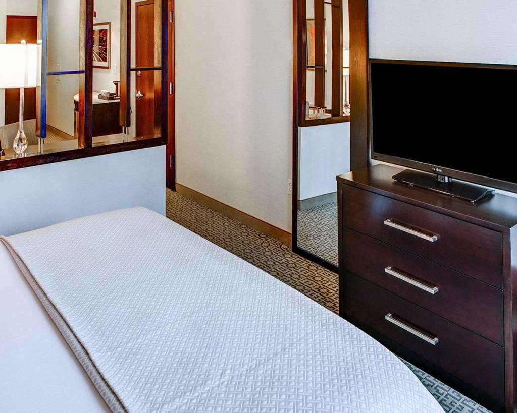 Cambria - Downtown Hotel